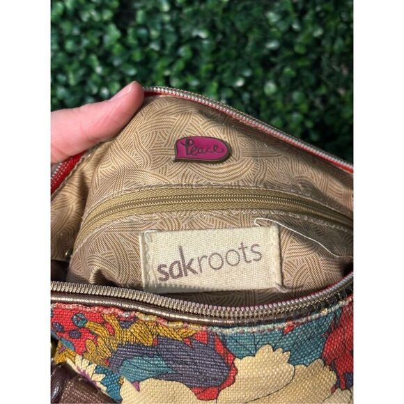 Sakroots Crossbody Peace Bag Satchel Floral - Picture 5 of 9